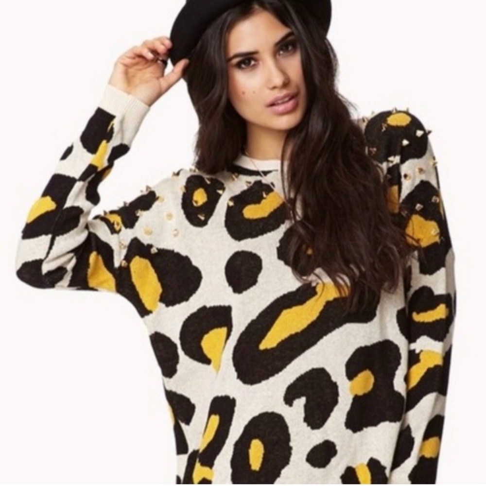 Forever 21 Leopard Animal Print Tunic Spiked Sweater S